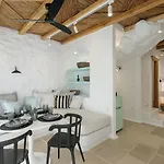 Lägenhetshotell Majo Agia Anna (Naxos)