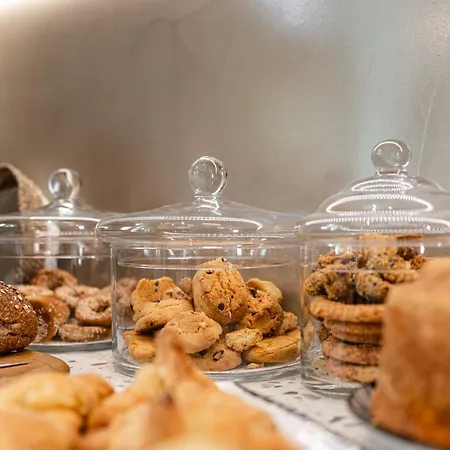 Majo Agia Anna (Naxos)