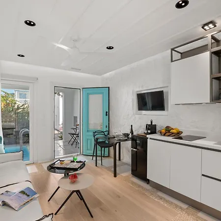 Majo Agia Anna (Naxos)