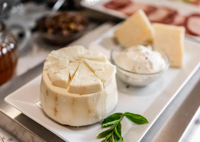 Majo מלון דירות 4*